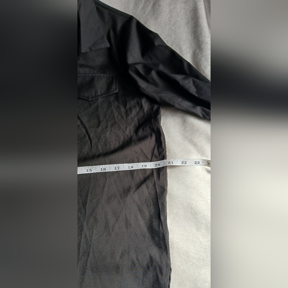 Elegant Women's Black Button Down Shirt Size L - Picture 6 of 8